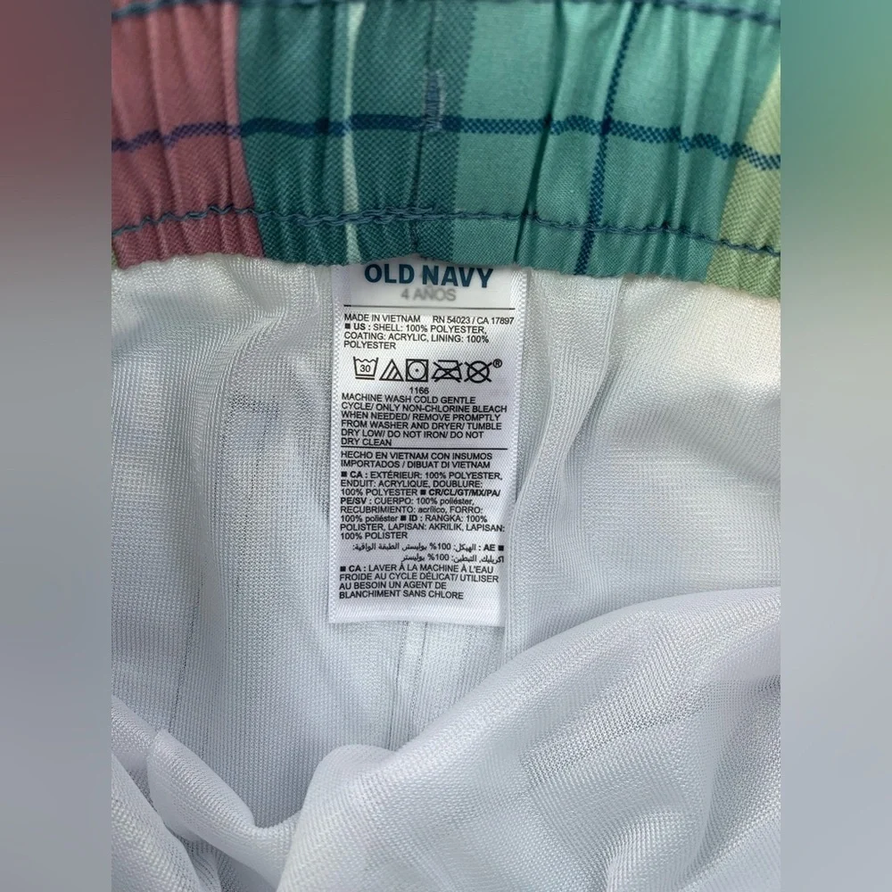 Old Navy NWT Size 4T Plaid Swim Trunks